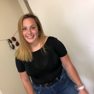 Meet your Posher, Anna